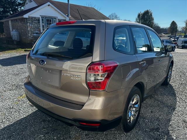 2015 Subaru Forester 2.5i - Photo 5