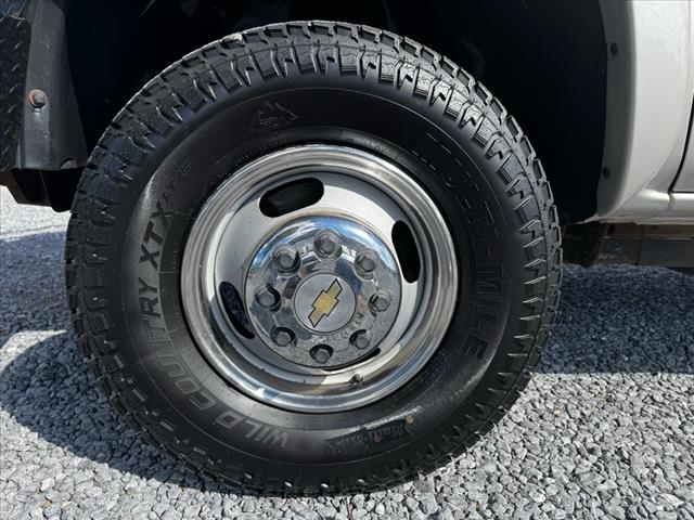 2004 Chevrolet Silverado 3500 LS - Photo 7