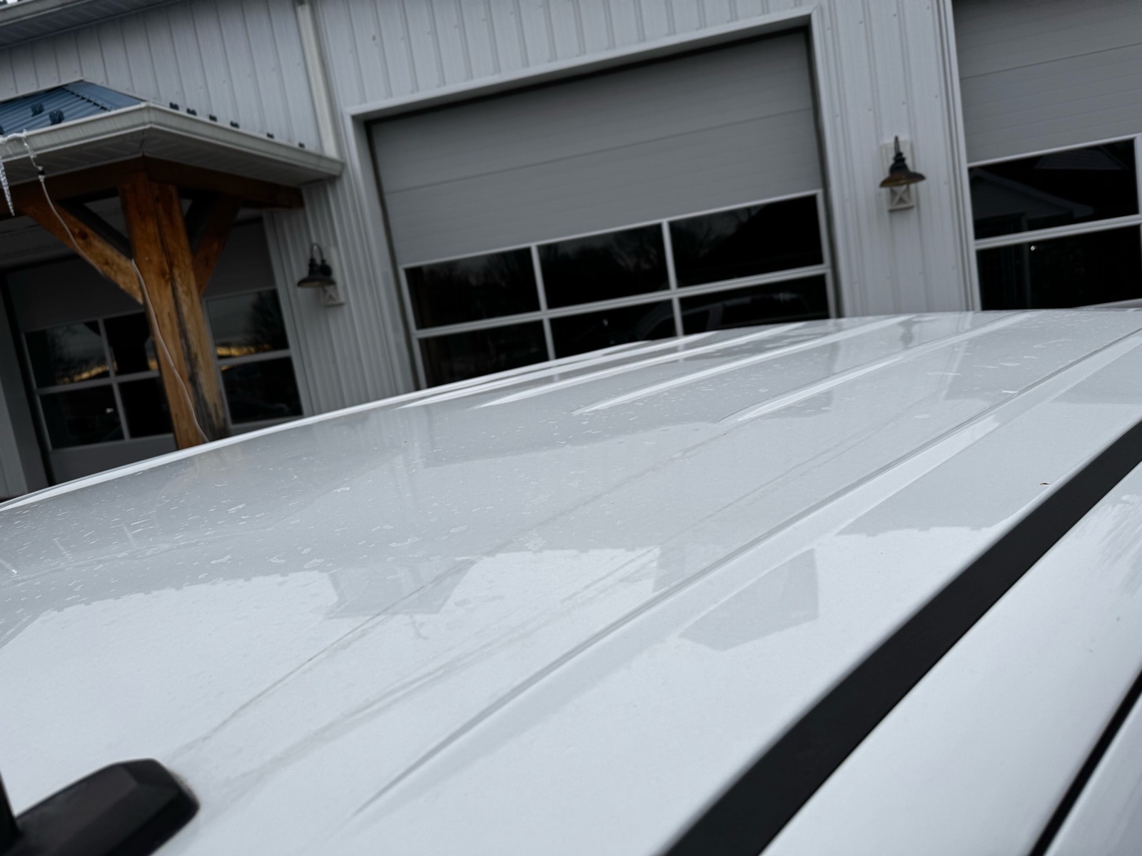 Additional photo of vehicle.