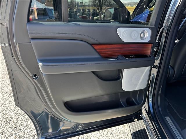 2024 Lincoln Navigator L Reserve