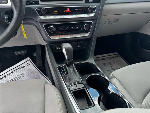 2018 Hyundai SONATA SE