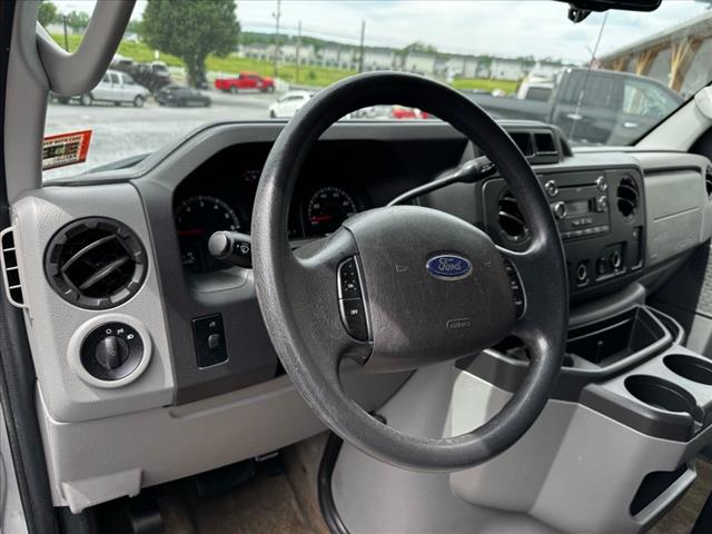 2012 Ford E-Series E-350 SD XLT