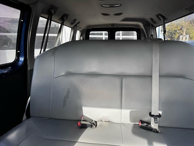 2012 Ford E-Series E-350 SD XL