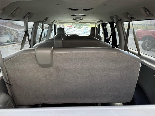 2012 Ford E-Series E-350 SD XL