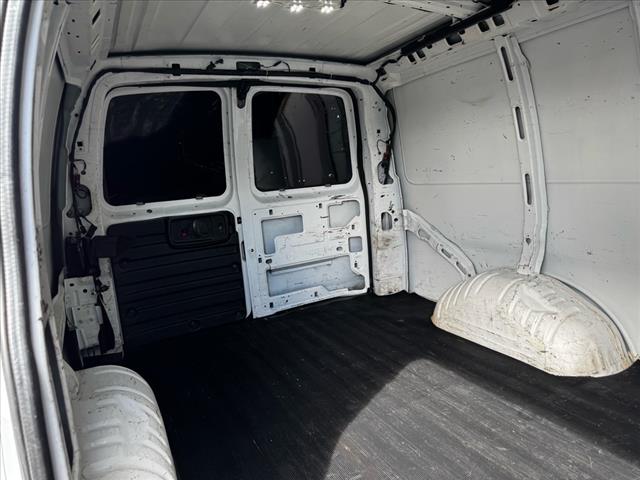 2015 GMC Savana 2500