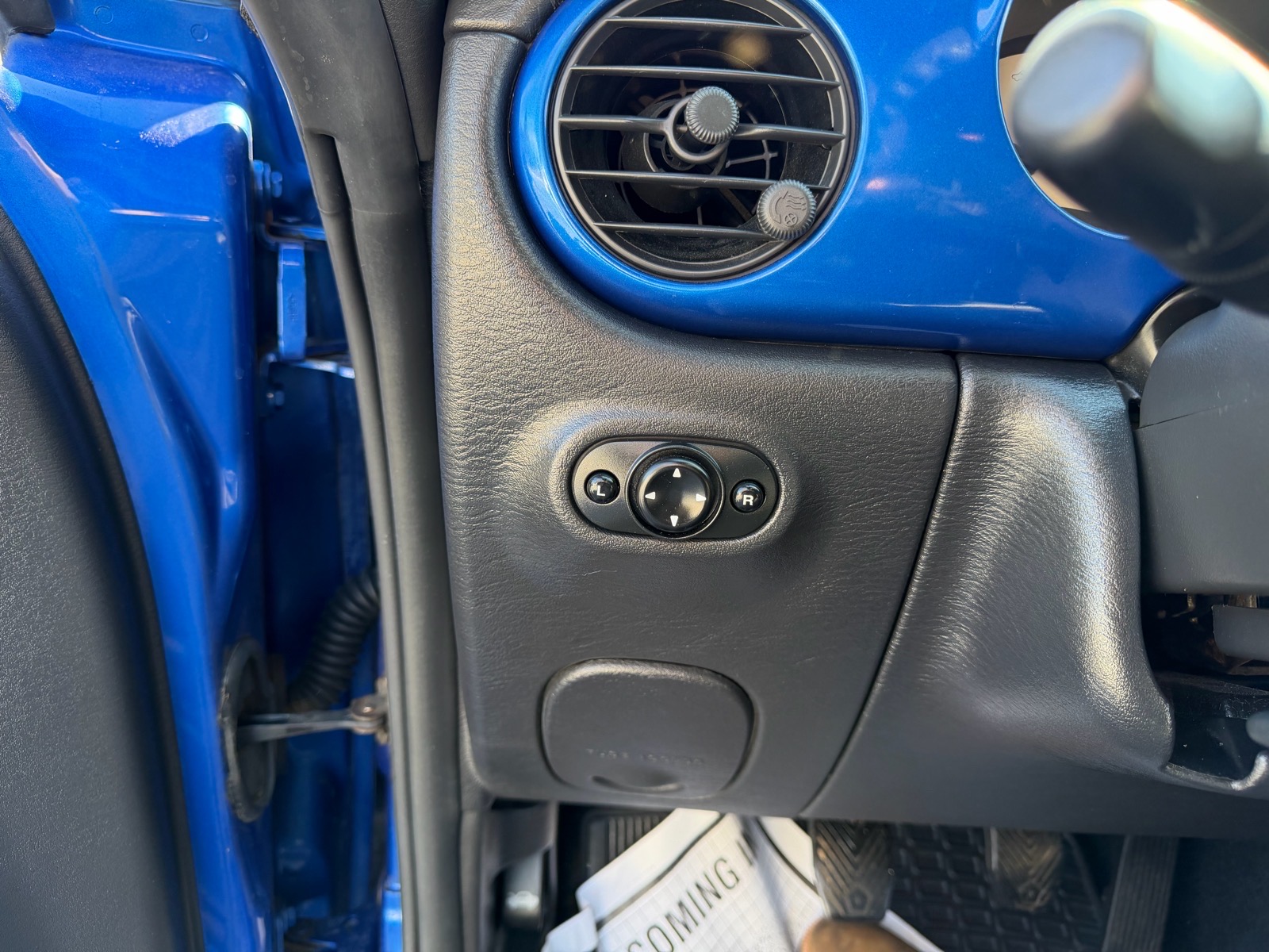 2005 Chrysler PT Cruiser Base - Photo 20