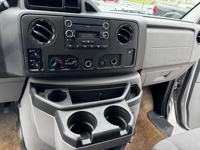 2012 Ford E-Series E-350 SD XLT