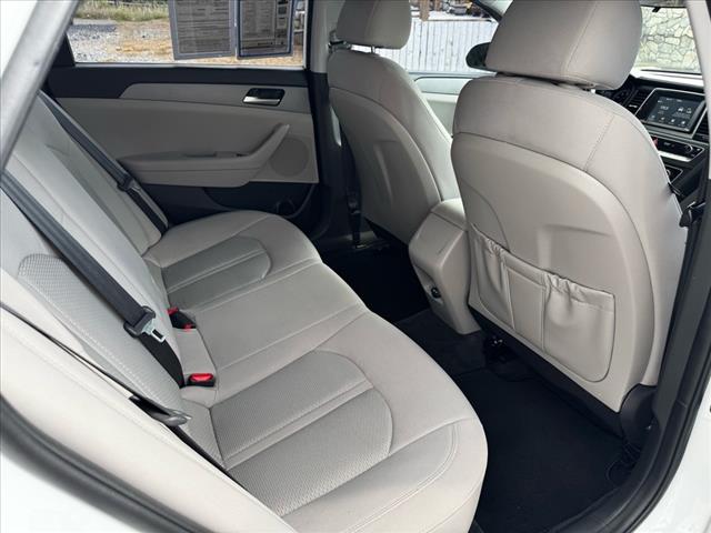 2018 Hyundai SONATA SE