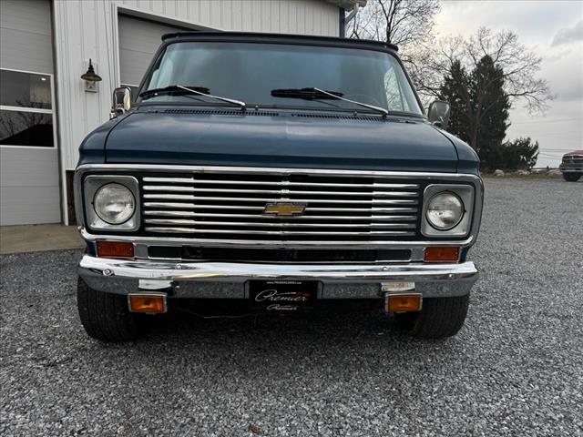 1977 Chevrolet caravan sport
