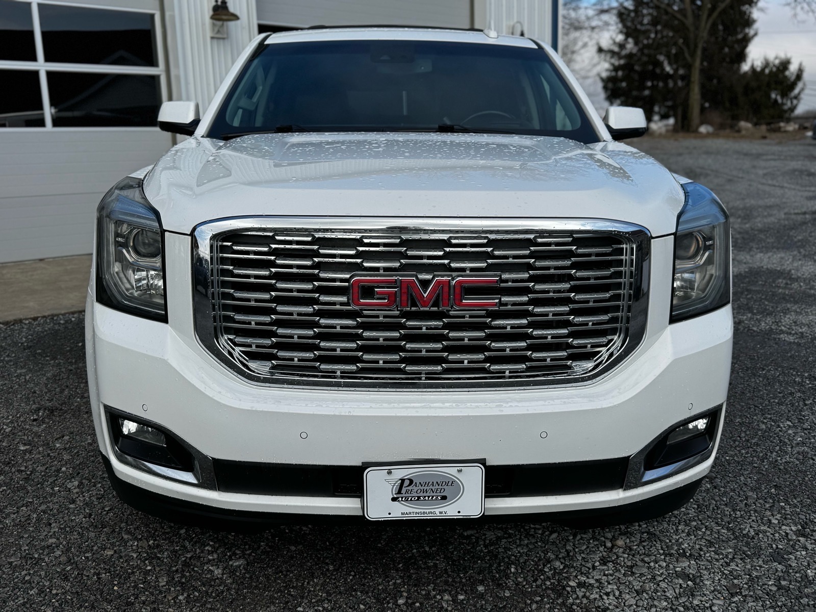 2018 GMC Yukon 4WD Denali's photo