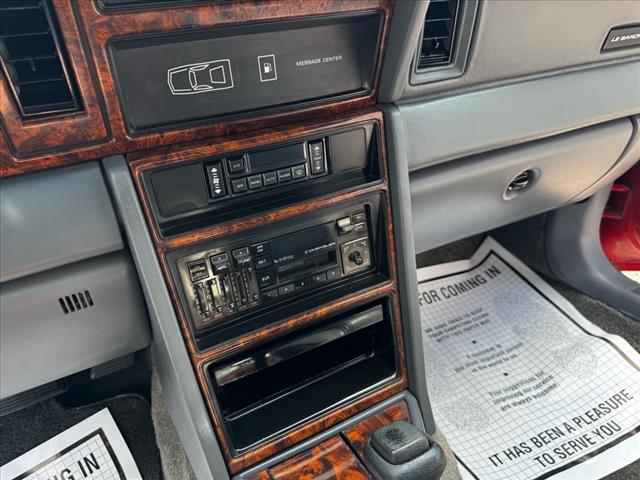 1989 Chrysler Le Baron Premium