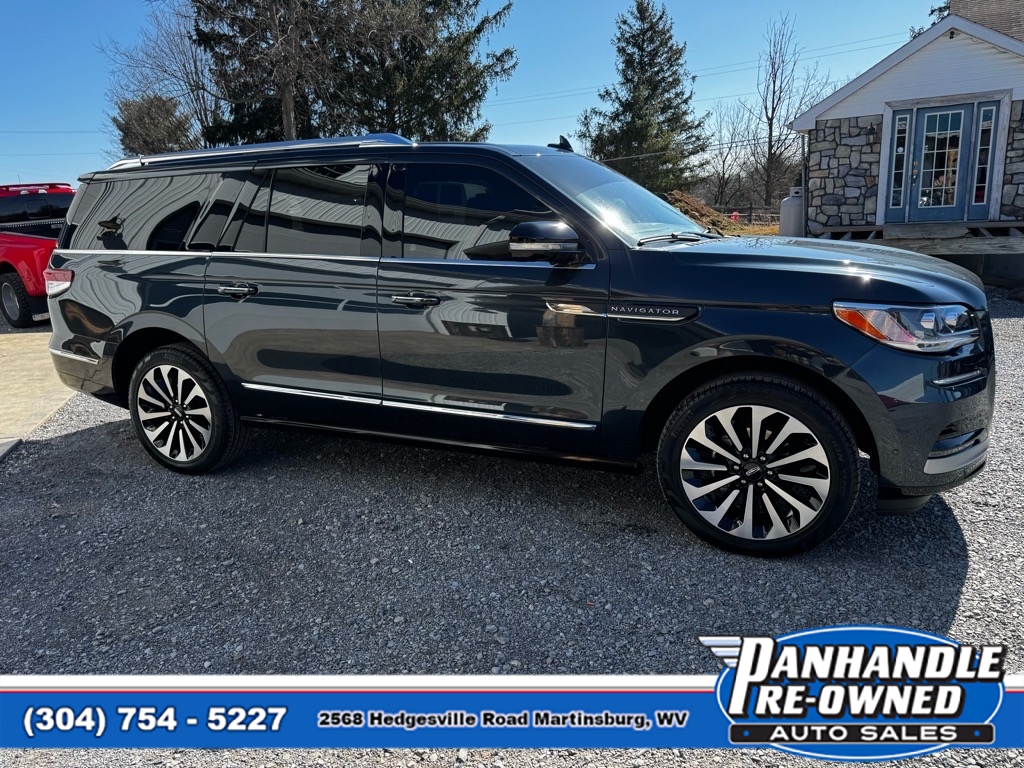 Additional photo of vehicle.