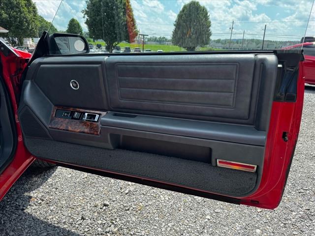 1989 Chrysler Le Baron Premium