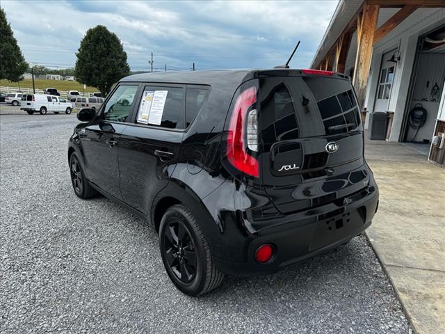 2017 Kia Soul Base