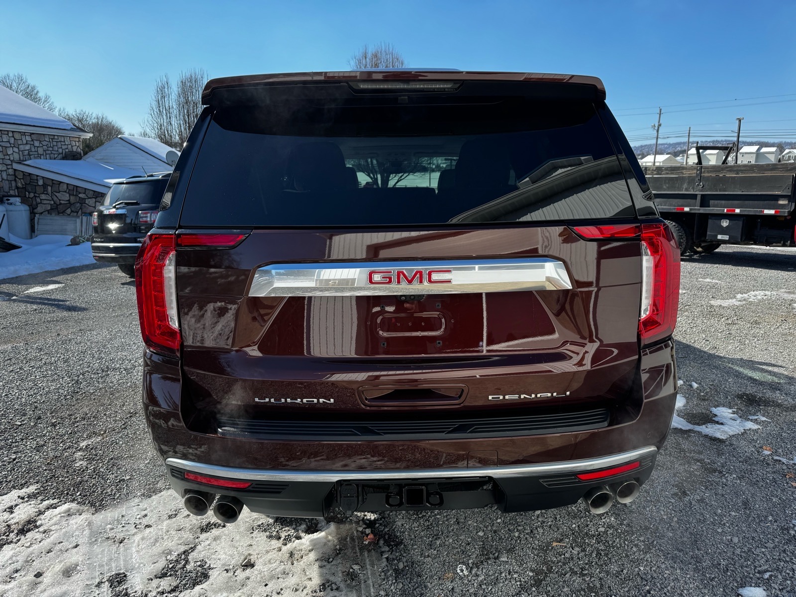 Additional photo of vehicle.
