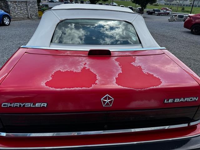 1989 Chrysler Le Baron Premium