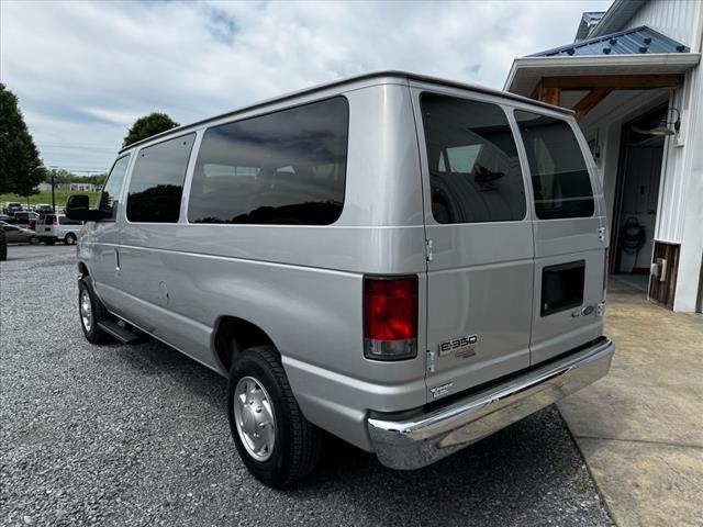 2012 Ford E-Series E-350 SD XLT