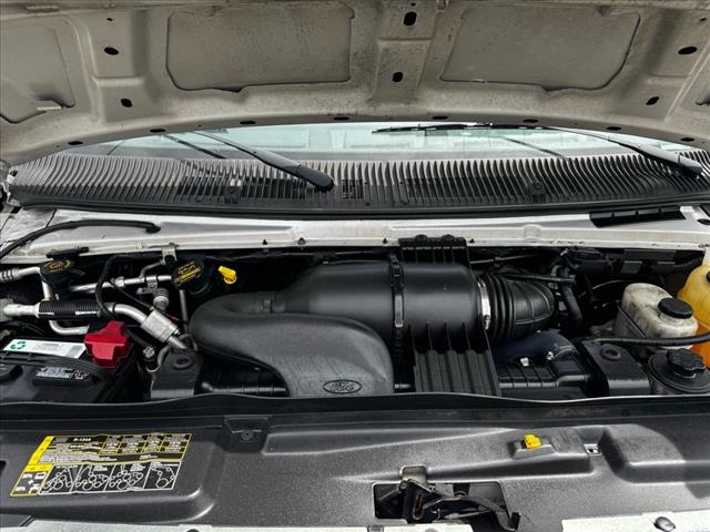 2012 Ford E-Series E-350 SD XLT