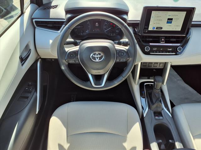 2024 Toyota Corolla Cross LE