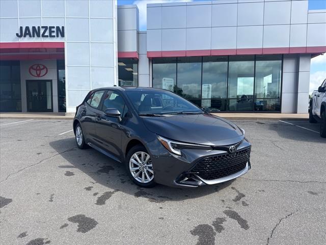 2025 Toyota Corolla Hatchback SE