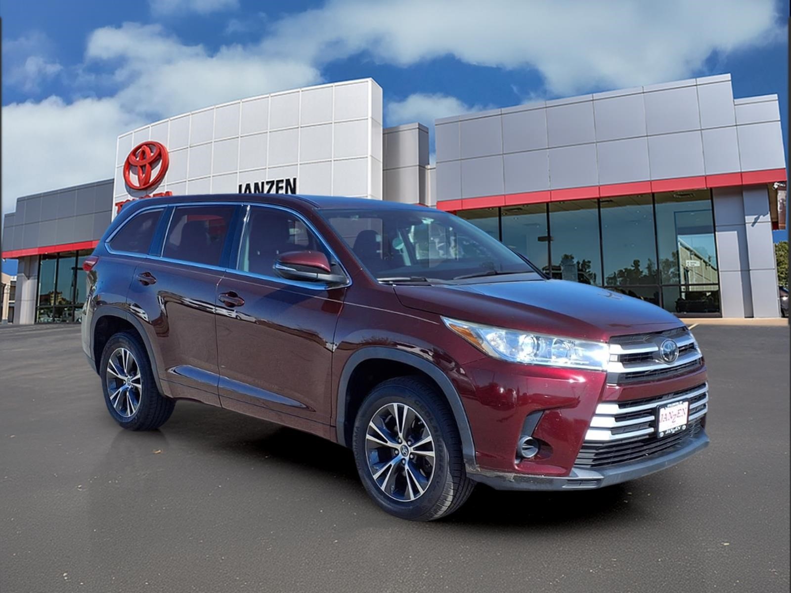 2018 Toyota Highlander LE