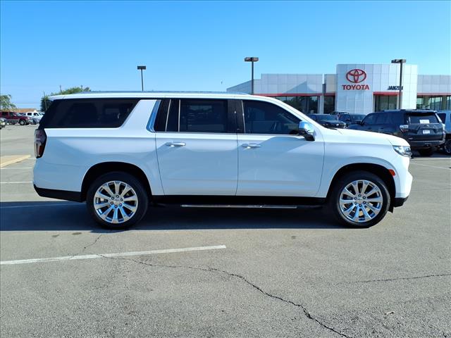 2024 Chevrolet Suburban Premier