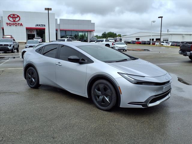 2026 Toyota Prius Plug-in Hybrid SE