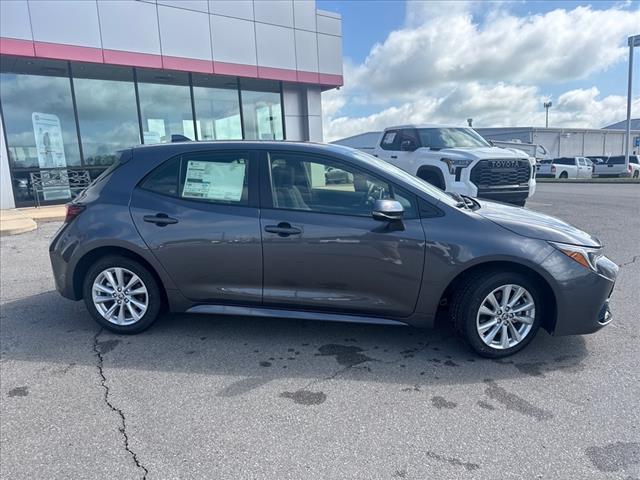 2025 Toyota Corolla Hatchback SE