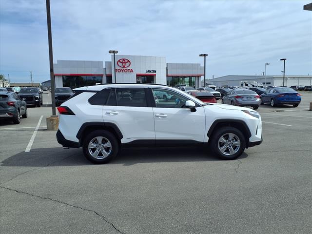 2024 Toyota RAV4 Hybrid XLE
