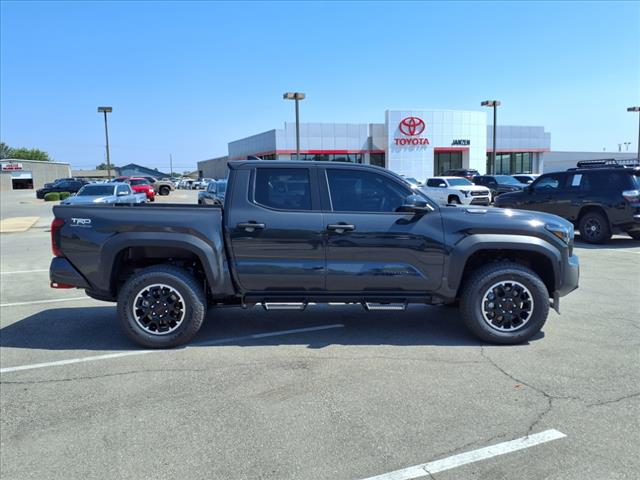 2025 Toyota Tacoma TRD Off-Road HV