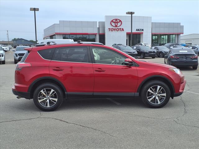 2017 Toyota RAV4 XLE