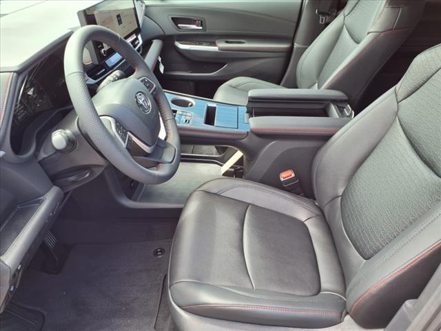2025 Toyota Sienna XSE 7-Passenger