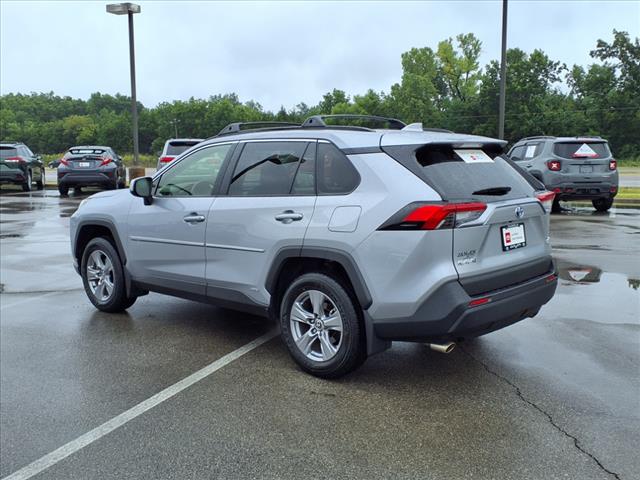 2022 Toyota RAV4 Hybrid XLE