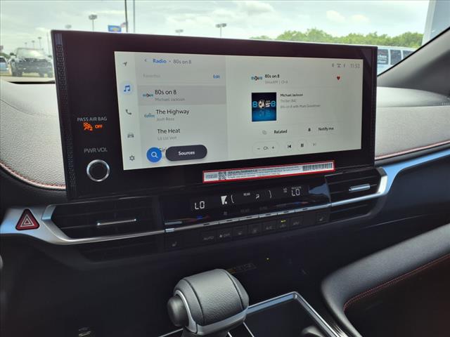 2025 Toyota Sienna XSE 7-Passenger