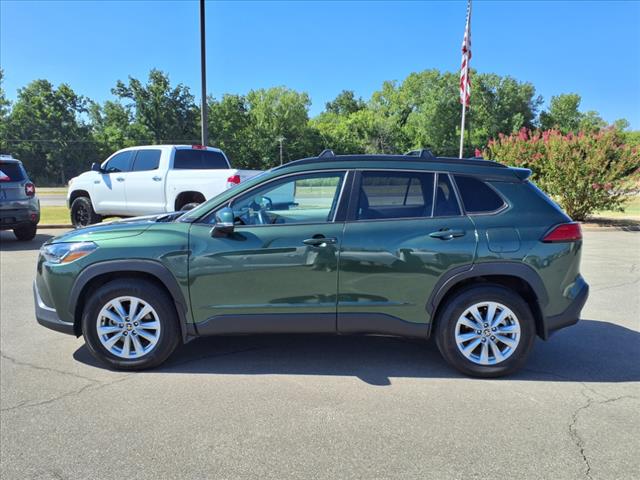 2024 Toyota Corolla Cross LE
