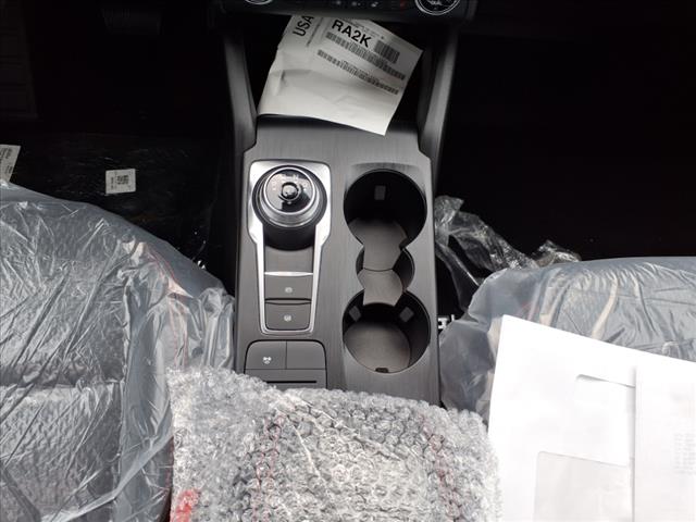 2025 Ford Escape Hybrid ST-Line Select AWD - Photo 10