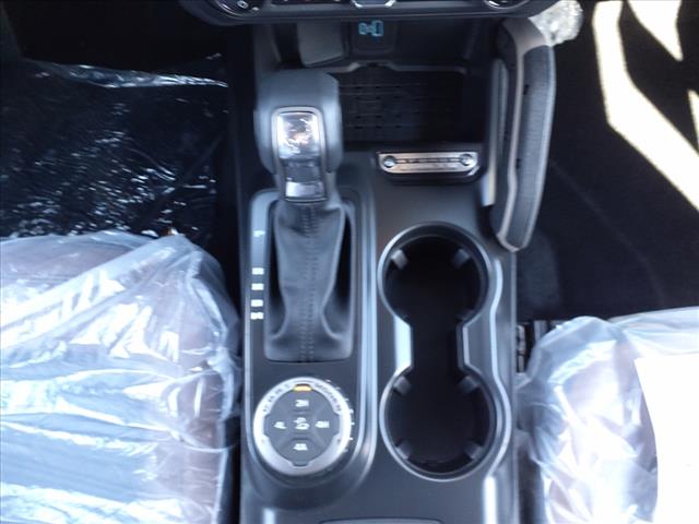 2024 Ford Bronco Outer Banks - Photo 10