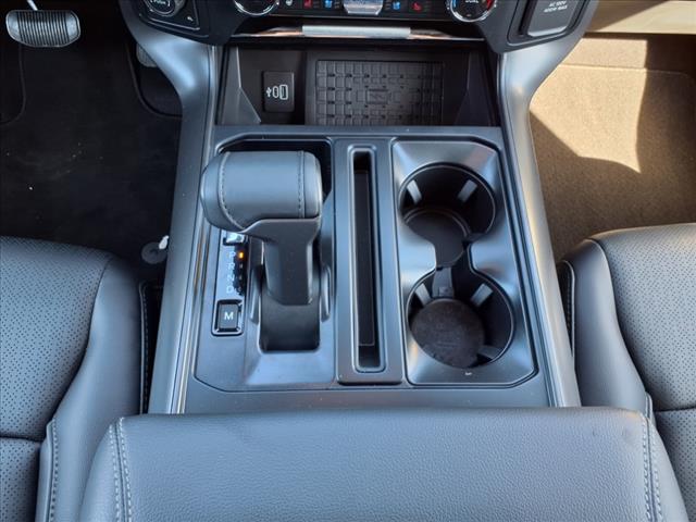 2025 Ford F-150 LARIAT 4WD SuperCrew 5.5 Box - Photo 10