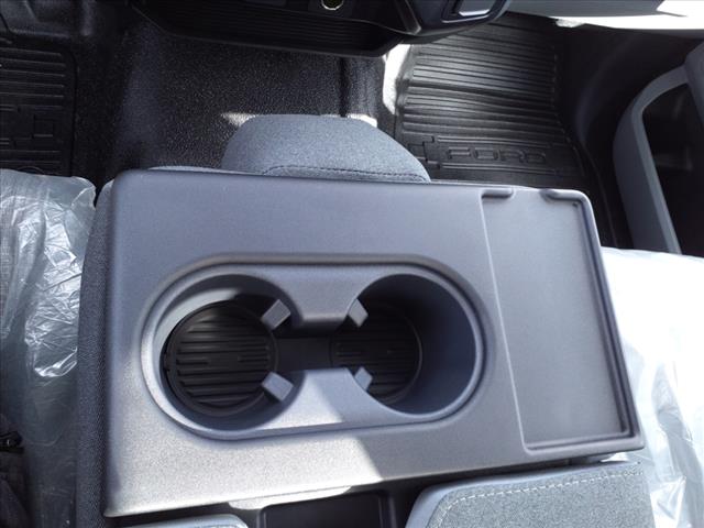 2024 Ford F-350 Super Duty XL/XLT - Photo 10
