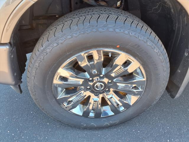 2019 Nissan Titan Platinum - Photo 10