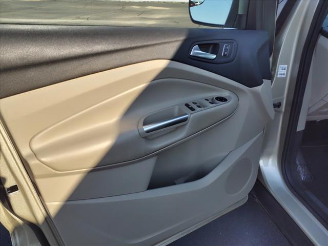 2018 Ford Escape SE - Photo 11
