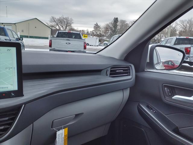 2025 Ford Escape Platinum - Photo 11