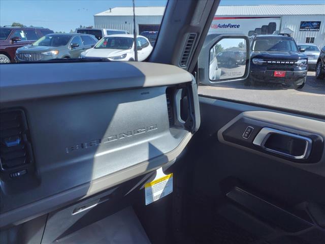 2024 Ford Bronco Wildtrak - Photo 11