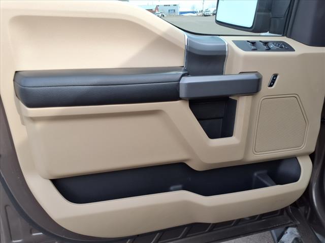 2015 Ford F-150 XLT - Photo 11