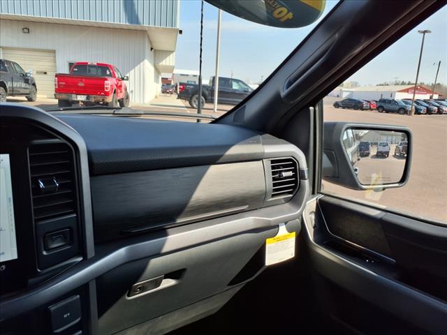 2025 Ford F-150 XLT 4WD SuperCrew 5.5 Box - Photo 11