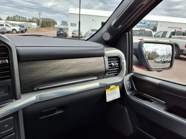 2025 Ford F-150 LARIAT 4WD SuperCrew 5.5 Box - Photo 11