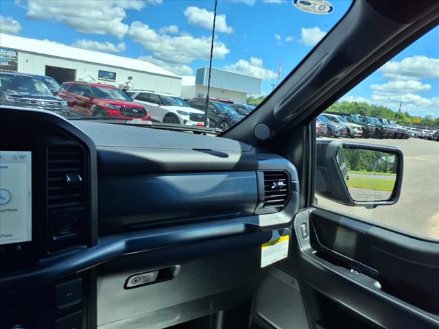 2025 Ford F-150 Lariat - Photo 11