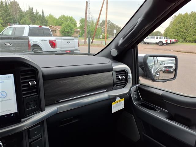 2025 Ford F-150 LARIAT 4WD SuperCrew 5.5 Box - Photo 11