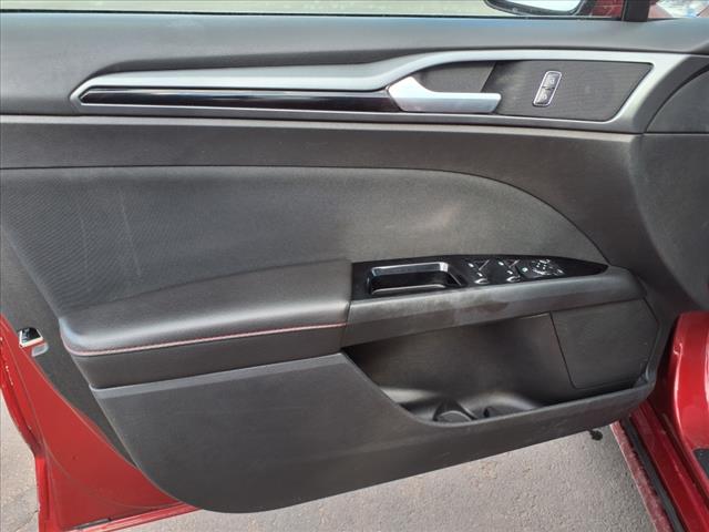 2014 Ford Fusion SE - Photo 11
