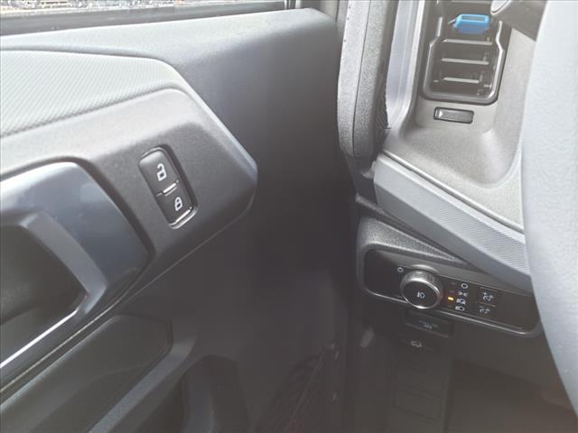 2024 Ford Bronco Black Diamond - Photo 12